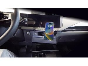 Brodit ProClip Opel Astra 22-26, za sredino