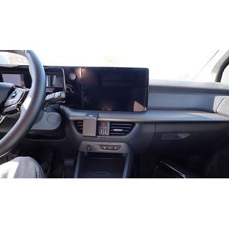 Brodit ProClip Ford Transit Courier 25-26, na střed