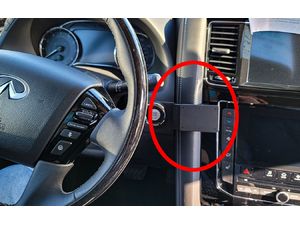 Brodit ProClip montážní konzole pro Infiniti QX80 20-23, na střed vlevo
