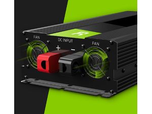 Green Cell Power Inverter 24V - 230V, 1500W/3000W, módosított szinuszos