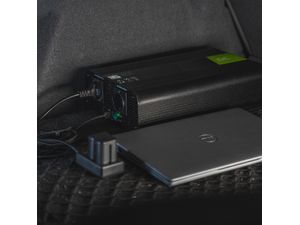 Green Cell Power Inverter 24V - 230V, 2000W/4000W, módosított szinuszos