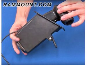 RAM Mounts suport universal pentru cititoare de coduri de bare portabile, cu blocare, RAP-317U