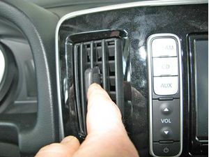 Brodit Монтажна скоба ProClip за Nissan NV200 15-23, централна лява