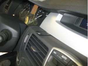 Brodit ProClip montážní konzole pro Renault Laguna 08-15, na střed