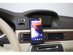Brodit autós tartó OnePlus 6T, 6, tok nélkül, töltés nélkül
