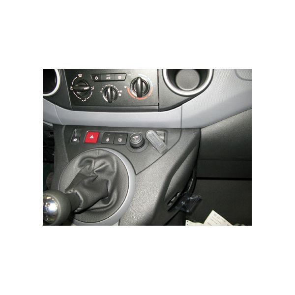 Brodit ProClip Citroen Berlingo Family/Transport/Peugeot Partner 08-18 (jen manuál), na střed vpravo
