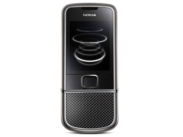 Inhalt des Pakets NOKIA 8800 Carbon Arte Black + náhradní baterie 700mAh