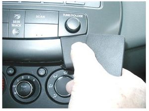 Brodit ProClip montážní konzole pro Mitsubishi Eclipse 06-12, na střed