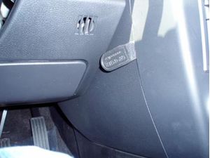 Brodit ProClip montážní konzole pro Land Rover Freelander 2 07-13/LR2 08-15, na střed vlevo
