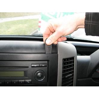 Brodit ProClip pro Mercedes Benz Sprinter 07-18/Volkswagen Crafter 07-16, na střed