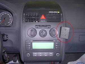 Brodit Suport de montare ProClip pentru Volkswagen Touran 03-15, centru dreapta