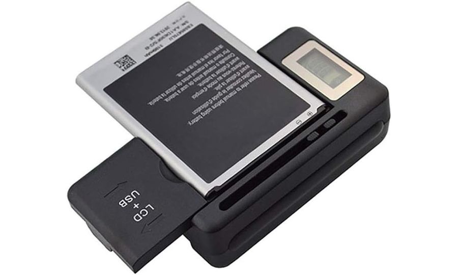 Univerzális akkumulátortöltő kijelzővel 220V vagy USB aljzathoz