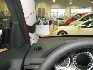 Brodit ProClip montážní konzole pro Mercedes Benz GLK 08-15, vlevo na sloupek