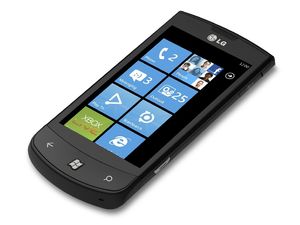 LG E900 Optimus 7 - černá