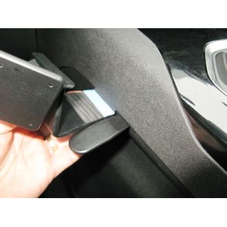 Brodit ProClip montážní konzole pro Peugeot 3008/Peugeot 5008 SUV 17-18, na střed vlevo dolů