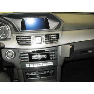 Brodit Монтажна скоба ProClip за Mercedes Benz E-Class Sedan/Stationwagon 14-16, за център