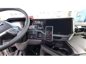 Brodit ProClip montážní konzole na palubní desku 856110