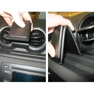 Brodit Монтажна скоба ProClip за Dacia Duster 18-23, в центъра