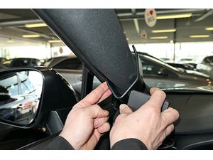 Brodit ProClip montážní konzole pro Toyota RAV 4 19-24/Suzuki Across 21-24, vlevo na sloupek