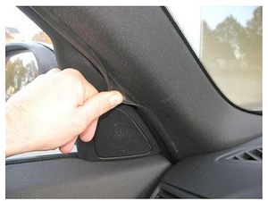 Brodit ProClip montážní konzole pro BMW X1 E84 10-15, vlevo na sloupek