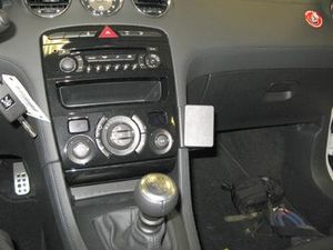 Brodit ProClip montážní konzole pro Peugeot RCZ 10-16, na střed vpravo dolů