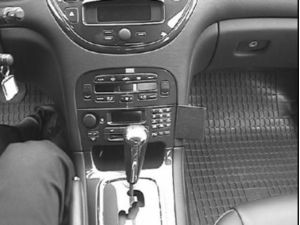 Brodit Монтажна скоба ProClip за Peugeot 607 01-09, централна дясна