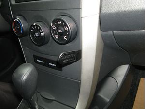 Brodit Монтажна скоба ProClip за Toyota Corolla 08-11, централна дясна