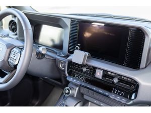 Brodit ProClip suport de montare pentru Toyota LandCruiser 250 24-25, LandCruiser 24-25, pe centru
