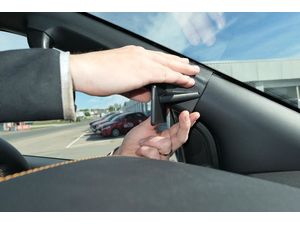 Brodit ProClip pentru Ford Ranger/Ranger Wildtrak 16-22/Ranger Raptor 19-22, stânga pe coloană