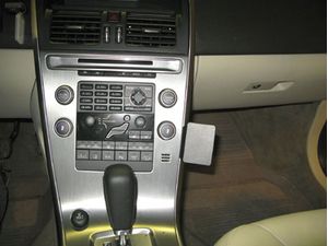 Brodit Wspornik montażowy ProClip do Volvo XC60 09-10, tunel środkowy