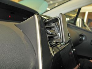 Brodit Suport de montare ProClip pentru Toyota Prius 16-22, pe centru