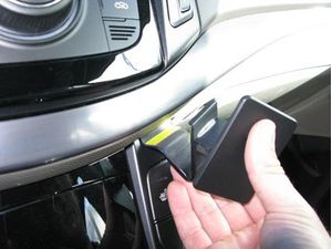 Brodit Suport de montare ProClip pentru Hyundai i40 12-18, centru dreapta