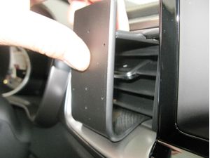 Brodit ProClip montážní konzole pro Kia Ceed/Kia ProCeed 19-24 (jen pro 7" displej), na střed