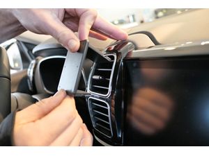 Brodit ProClip montážní konzole pro Citroen C5 Aircross 19-23, na střed