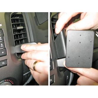 Brodit ProClip montážní konzole pro Ford Ranger 12-15, na střed vpravo
