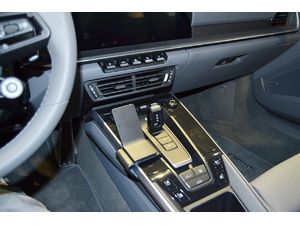 Brodit ProClip montážní konzole pro Porsche 911 (Type 992) 20-25 24-25, na střed vlevo dolů