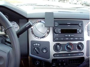 Brodit ProClip montážní konzole pro Ford F-Series 350/450 08-10, na střed