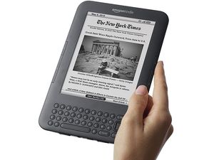 Amazon Kindle 3, 3G+Wi-Fi, E-tinta 6" kijelzővel