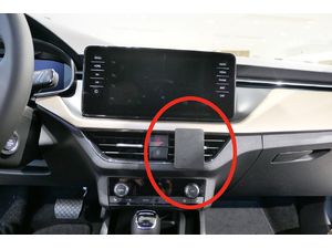 Brodit Монтажна скоба ProClip за Skoda Kamiq 20-24, по средата