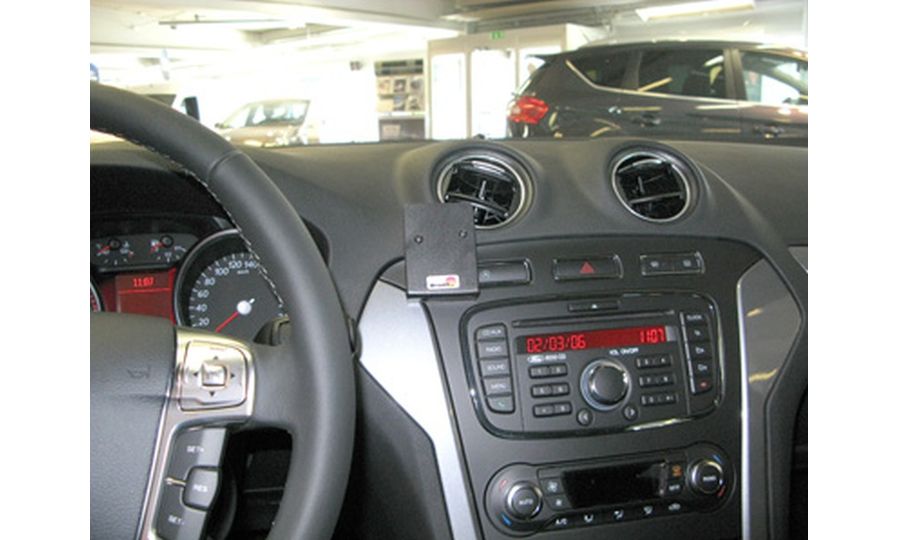 Brodit Монтажна скоба ProClip за Ford Mondeo 08-14 (само табло без навигация), централна лява