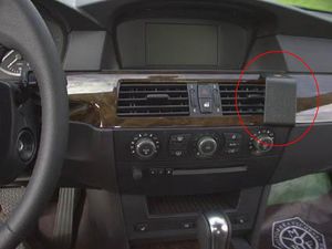 Brodit ProClip montážní konzole pro BMW 520-545/M5 E60, E61 04-10, na střed vpravo