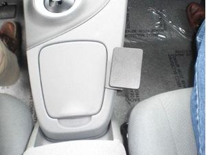 Brodit ProClip Halterung für Toyota Prius 10-15, Mitteltunnel
