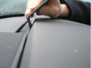 Brodit ProClip montážní konzole pro Opel Astra 04-09, zesílené provedení, na střed