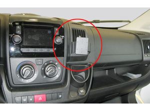 Brodit ProClip Citroen Jumper/Fiat Ducato 15-21/Peugeot Boxer 15-24/Opel Movano 23-24, na střed