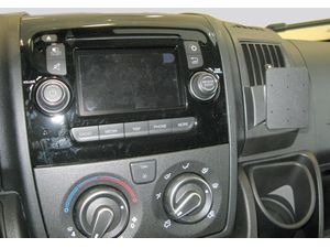 Brodit ProClip Citroen Jumper/Fiat Ducato 15-21/Peugeot Boxer 15-24/Opel Movano 23-24, na střed