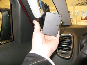 Brodit ProClip montážní konzole pro Renault Scenic/Grand Scenic 17-22, vlevo na sloupek