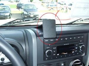 Brodit Монтажна скоба ProClip за Jeep Wrangler 07-10, по средата