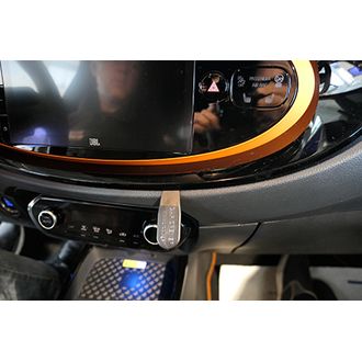Brodit Монтажна скоба ProClip за Toyota AYGO X 23-24, по средата