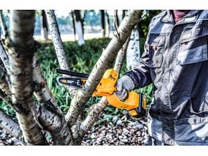 TOLSEN Ferăstrău manual fără fir, 200 mm