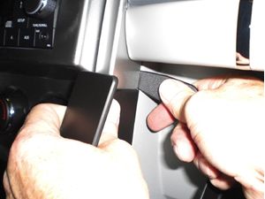 Brodit ProClip montážní konzole pro Jeep Cherokee 09-12/Jeep Liberty 08-12, na střed vpravo
